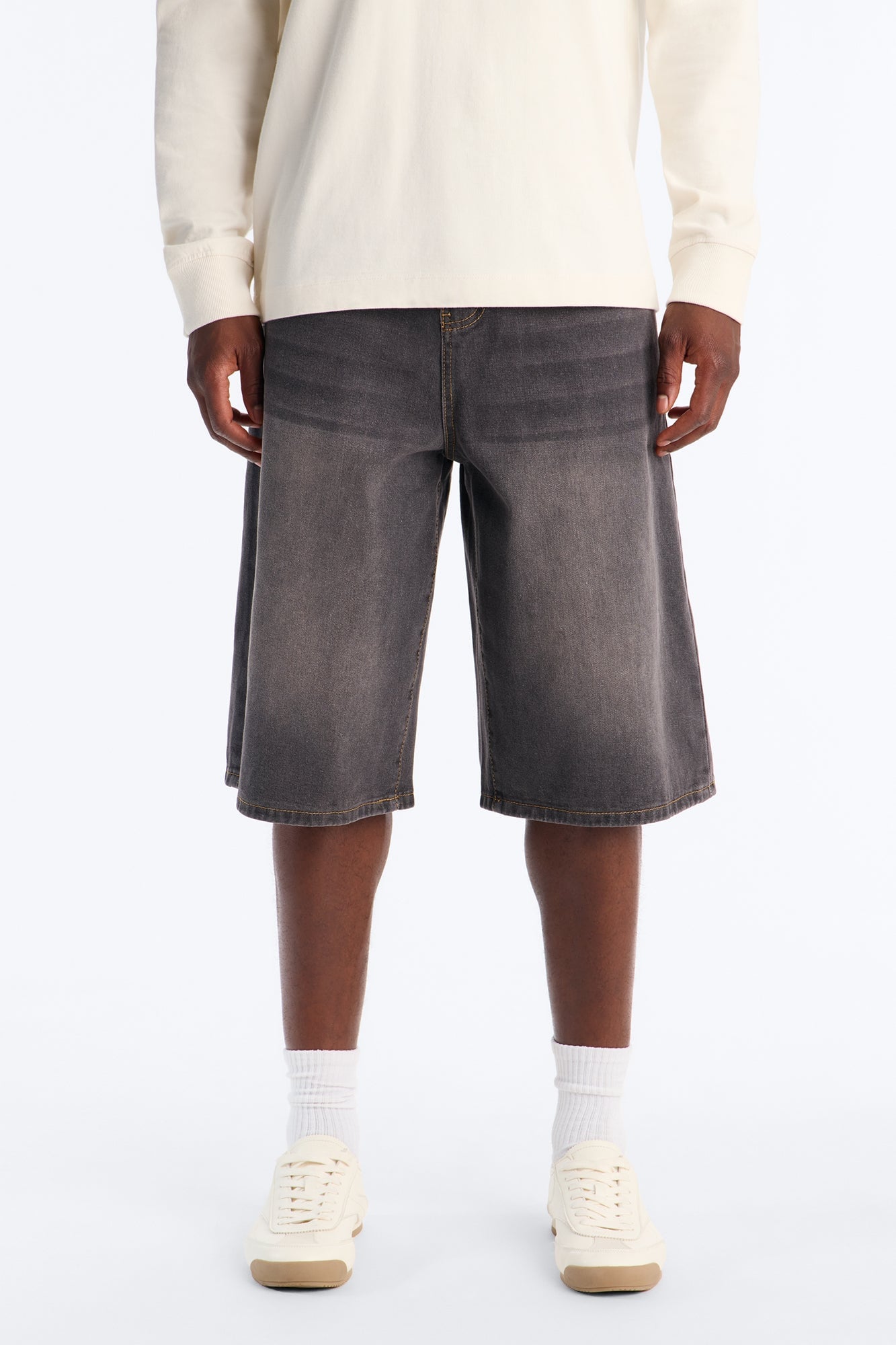 All Day Baggy Denim Short - Black Wash image 6
