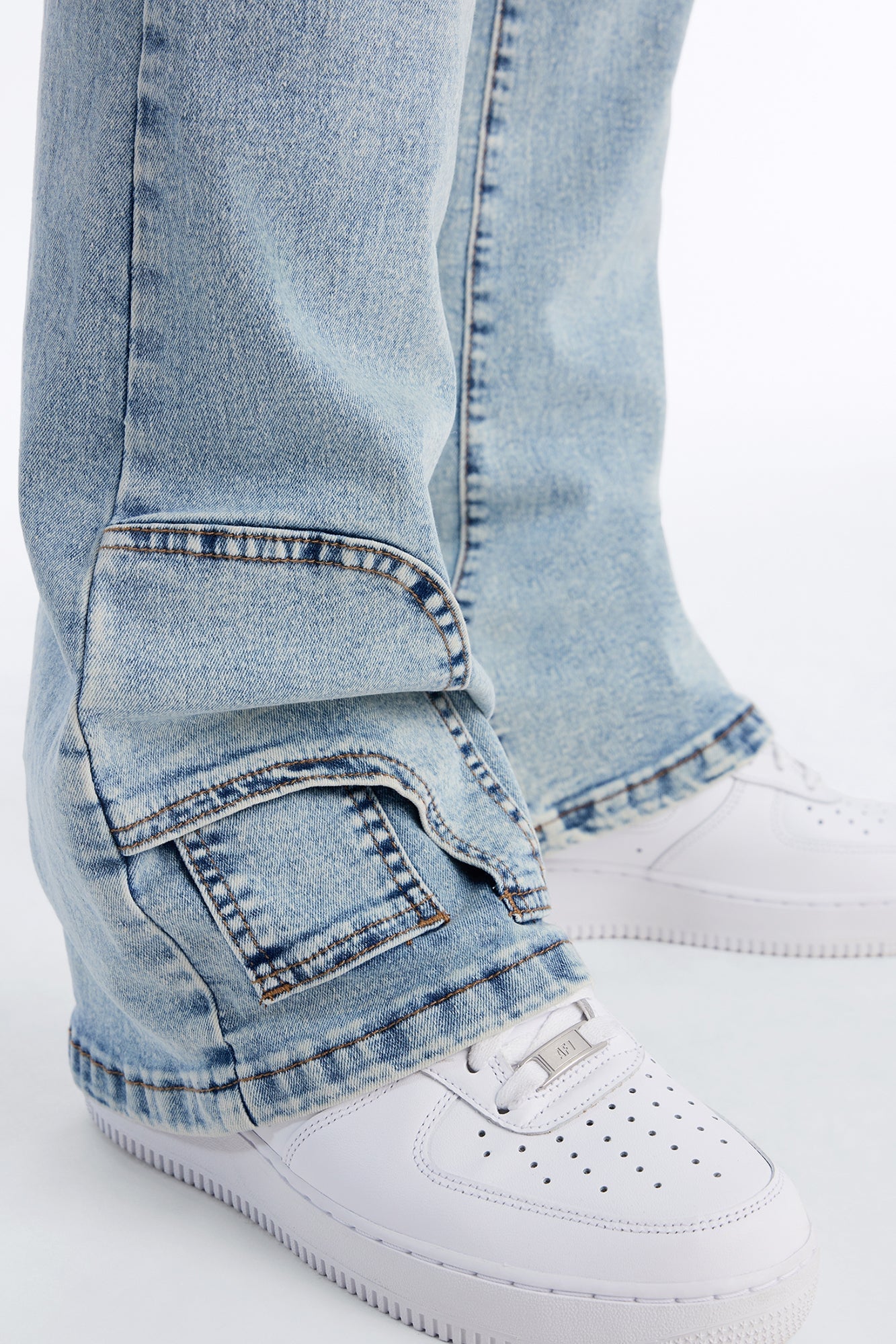 Stacked Skinny Flare Outlaw Hem Jean - Light Wash image 9