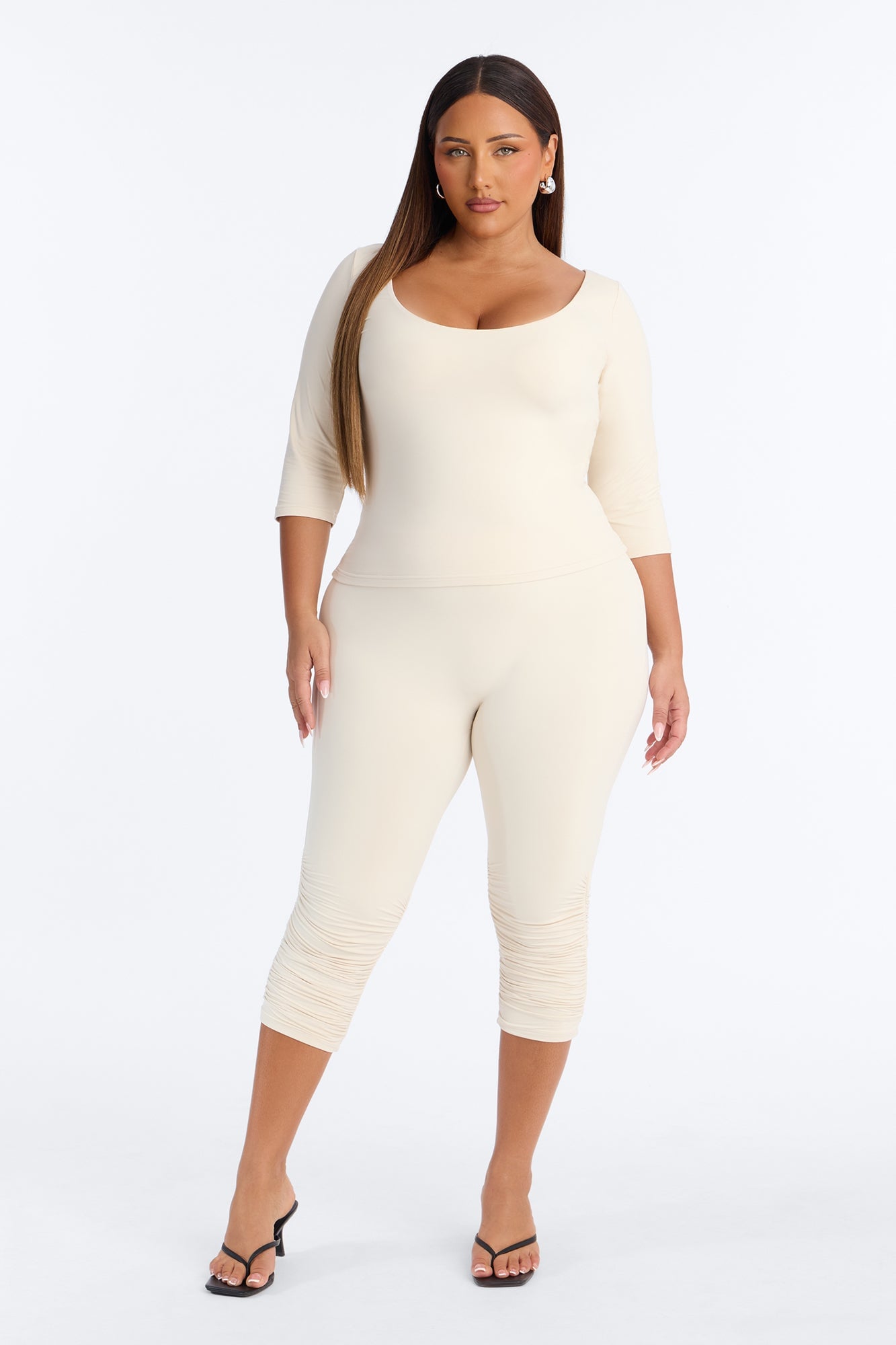 Second Skin Double Lined Ruched Low Rise Capri Legging - Bone image 1