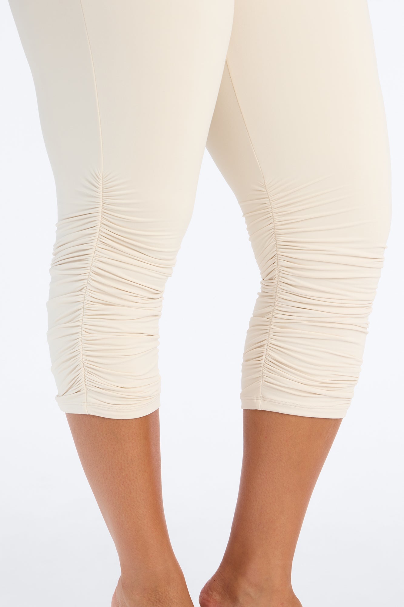 Second Skin Double Lined Ruched Low Rise Capri Legging - Bone image 4