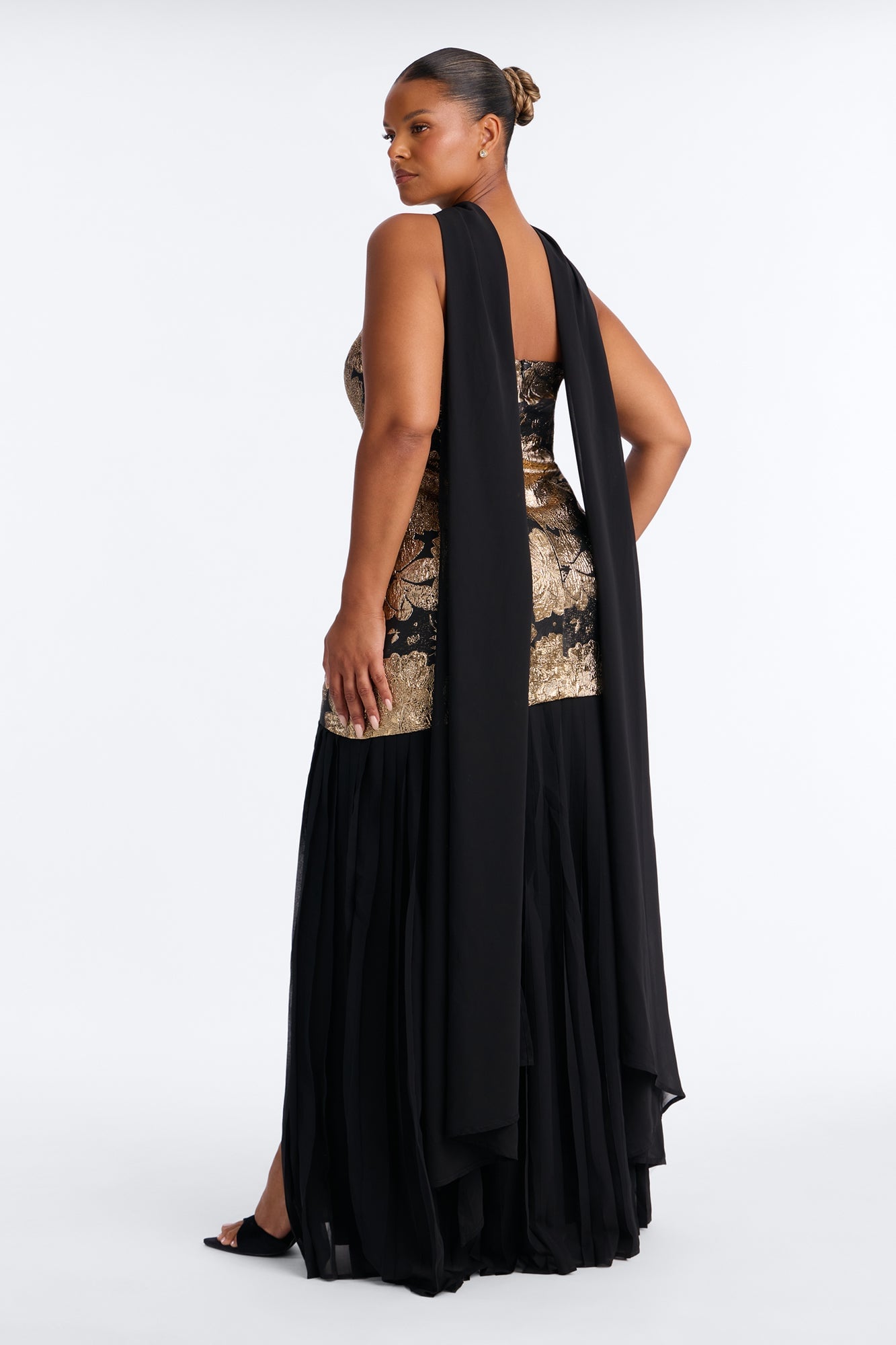 Bare Beauty Scarf Jacquard Gown - Black/Gold image 3