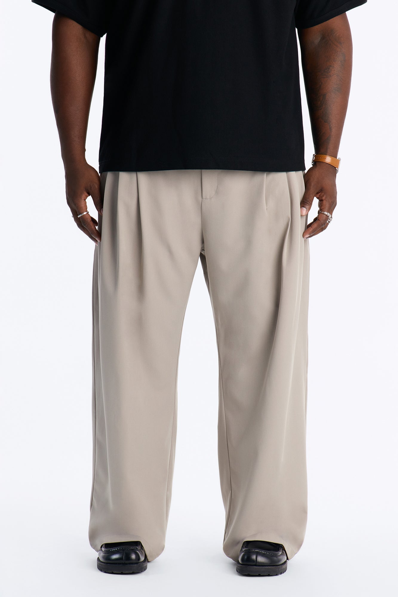 Cam Wide Leg Pleated Trouser - Light Grey image 2