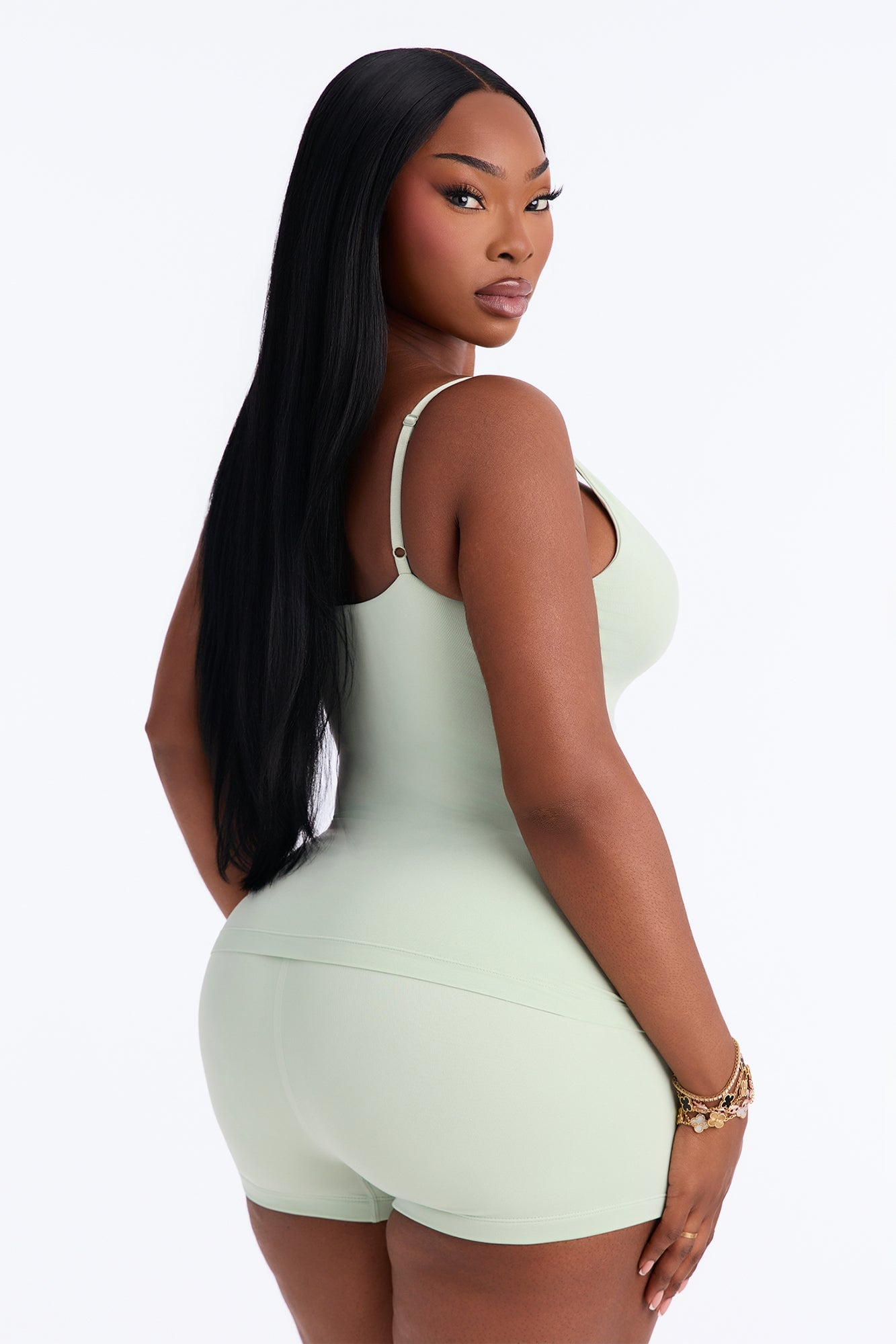 Seamless Smooth Double Lined Scoop Neck Cami Top - Mint image 3