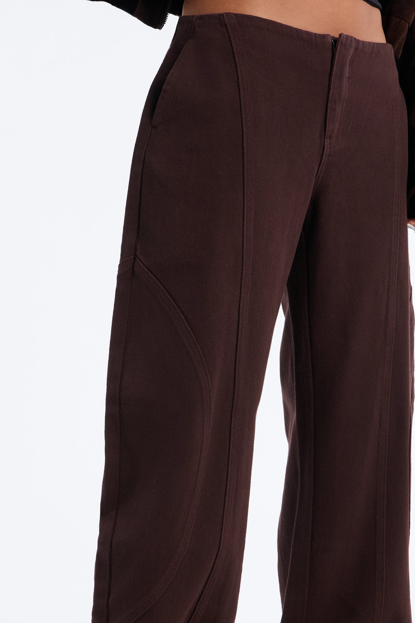 Maliah Low Rise Twill Barrel Leg Pants - Chocolate image 3