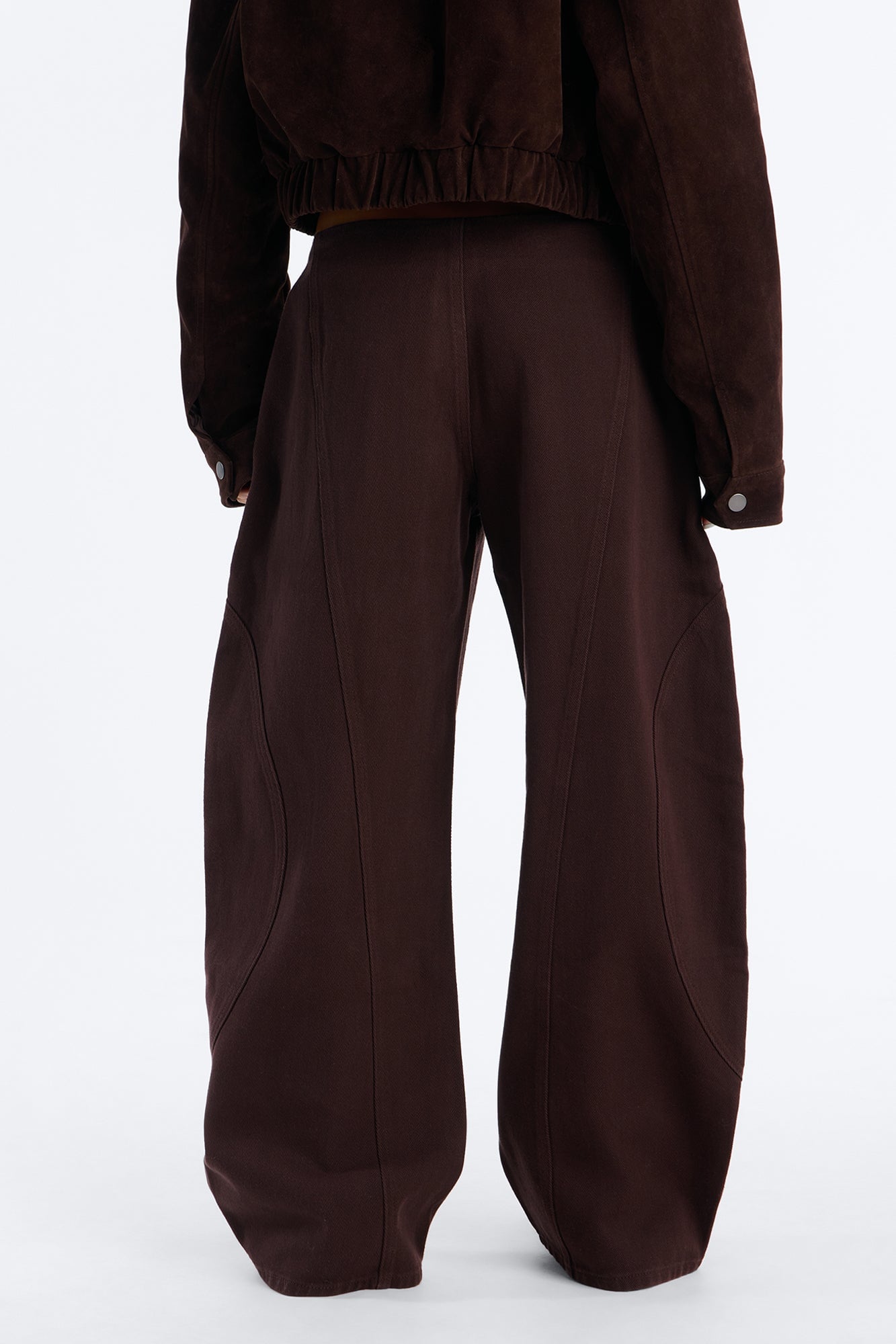 Maliah Low Rise Twill Barrel Leg Pants - Chocolate image 4