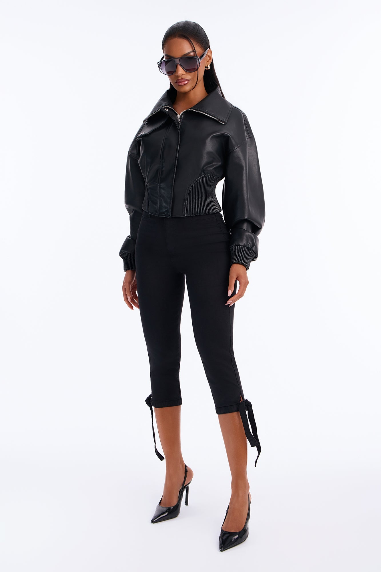 Classic Color High Waist Bow Tie Capri Jeans - Black image 6