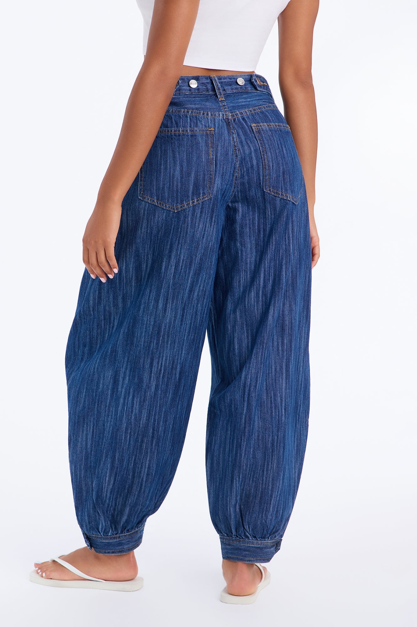 Madison Slubby Ankle Length Balloon Jeans - Dark Wash image 4