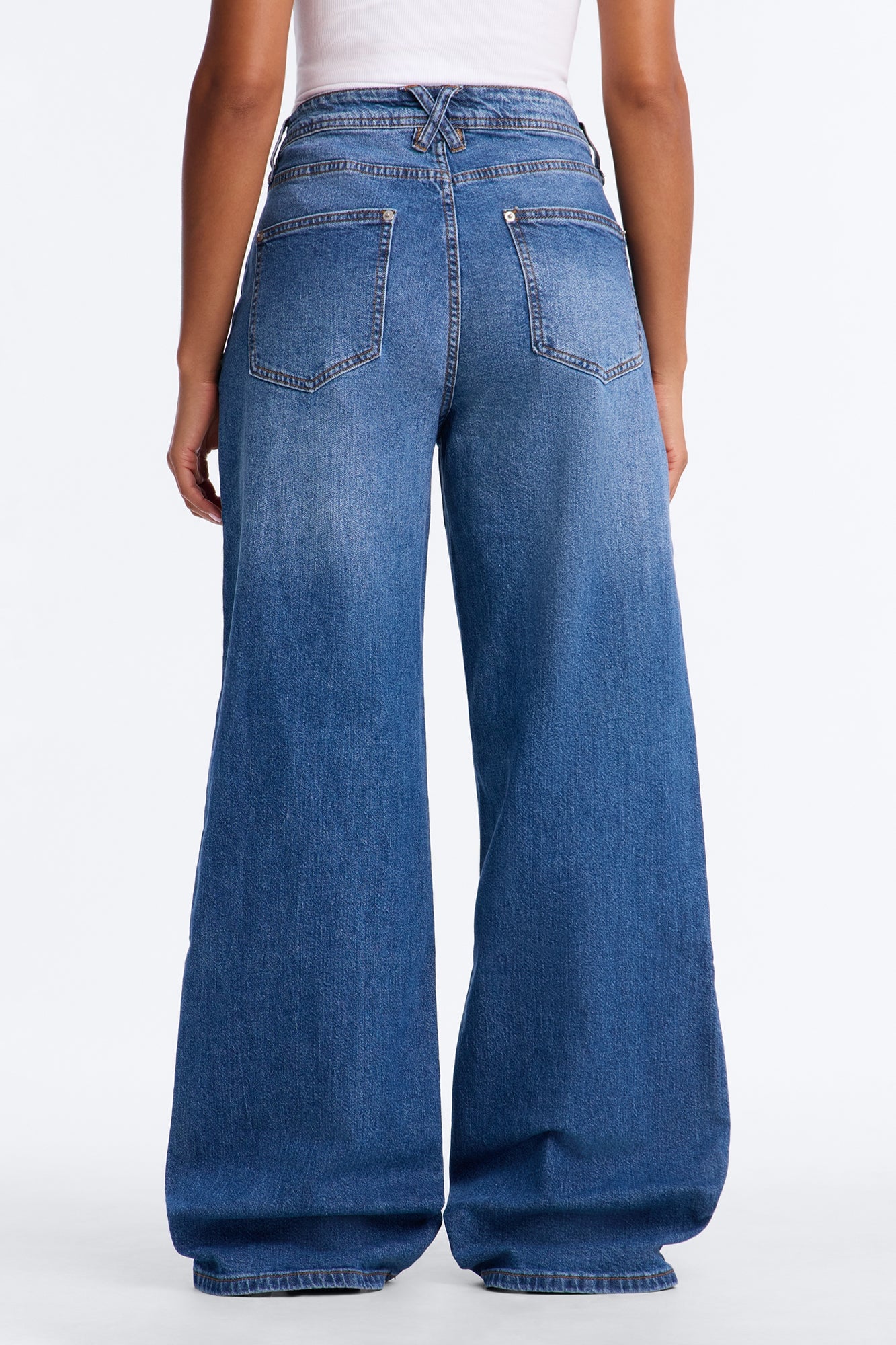Northie Drop Waist Loose Wide Leg Jeans - Medium Wash image 8