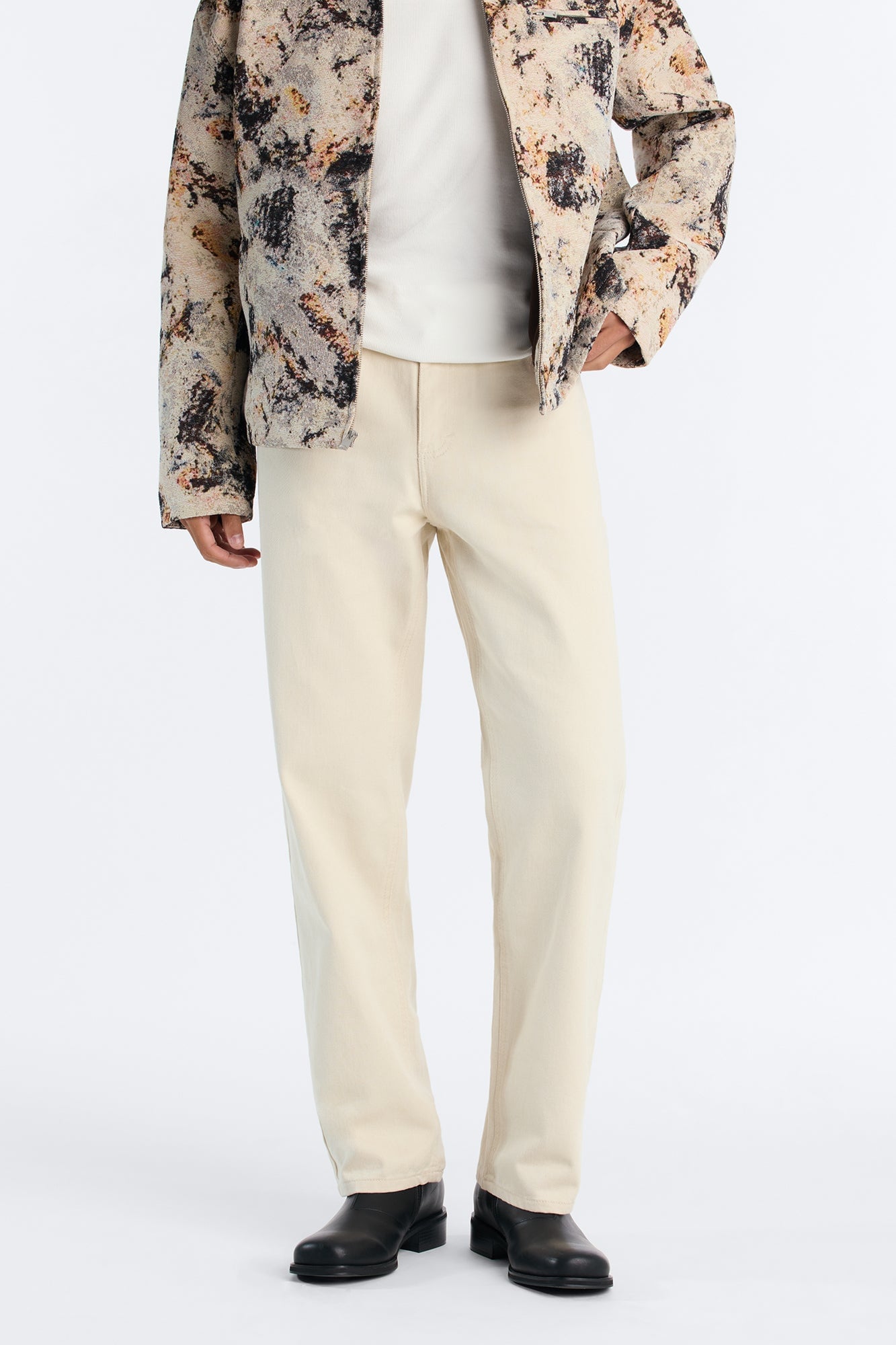 Essential Straight Rigid Jean - Cream image 6