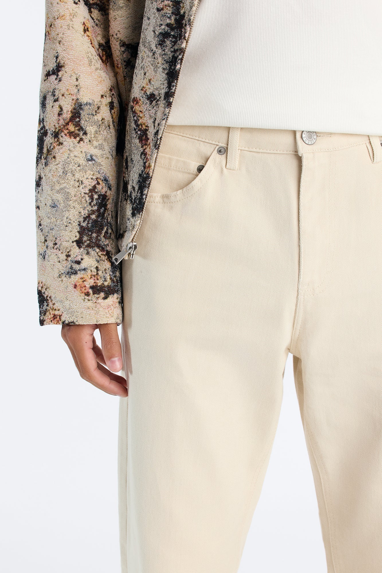 Essential Straight Rigid Jean - Cream image 7