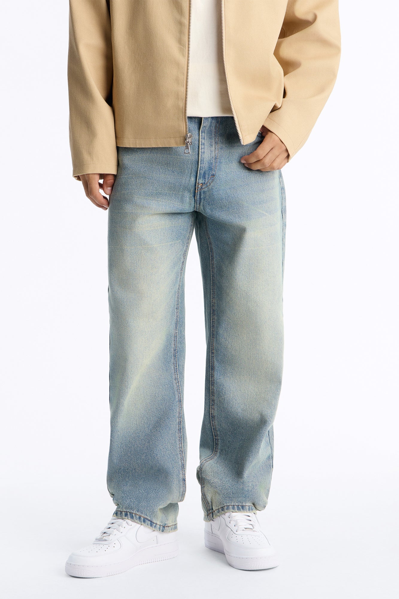 Essential Straight Rigid Jean - Vintage Wash image 6