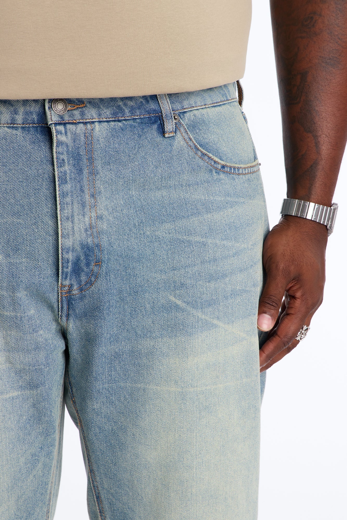 Essential Straight Rigid Jean - Vintage Wash image 3