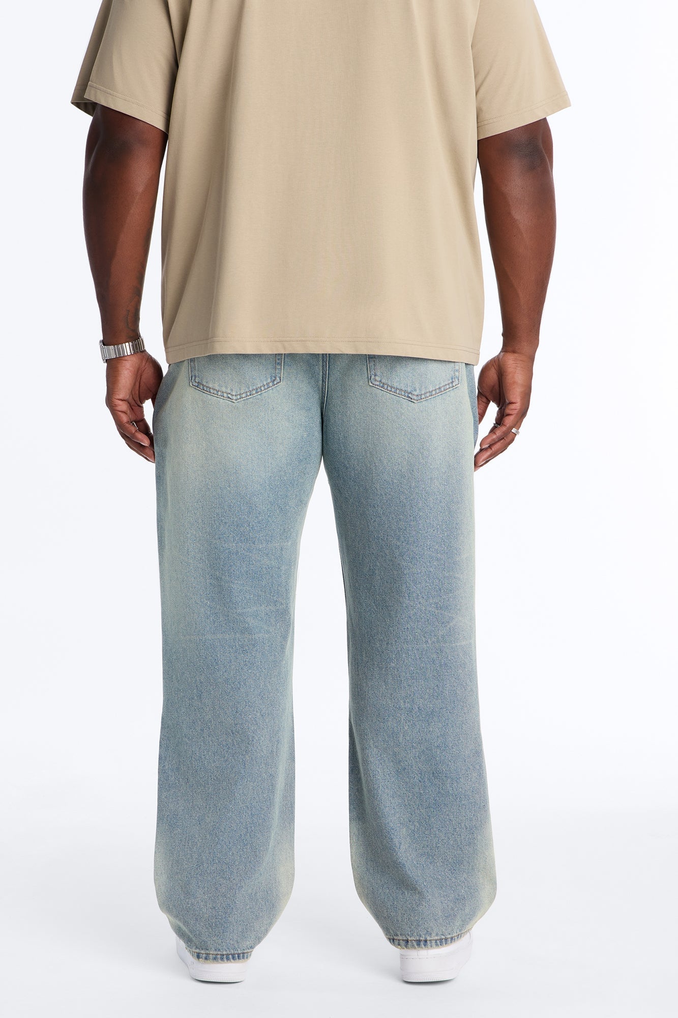 Essential Straight Rigid Jean - Vintage Wash image 4