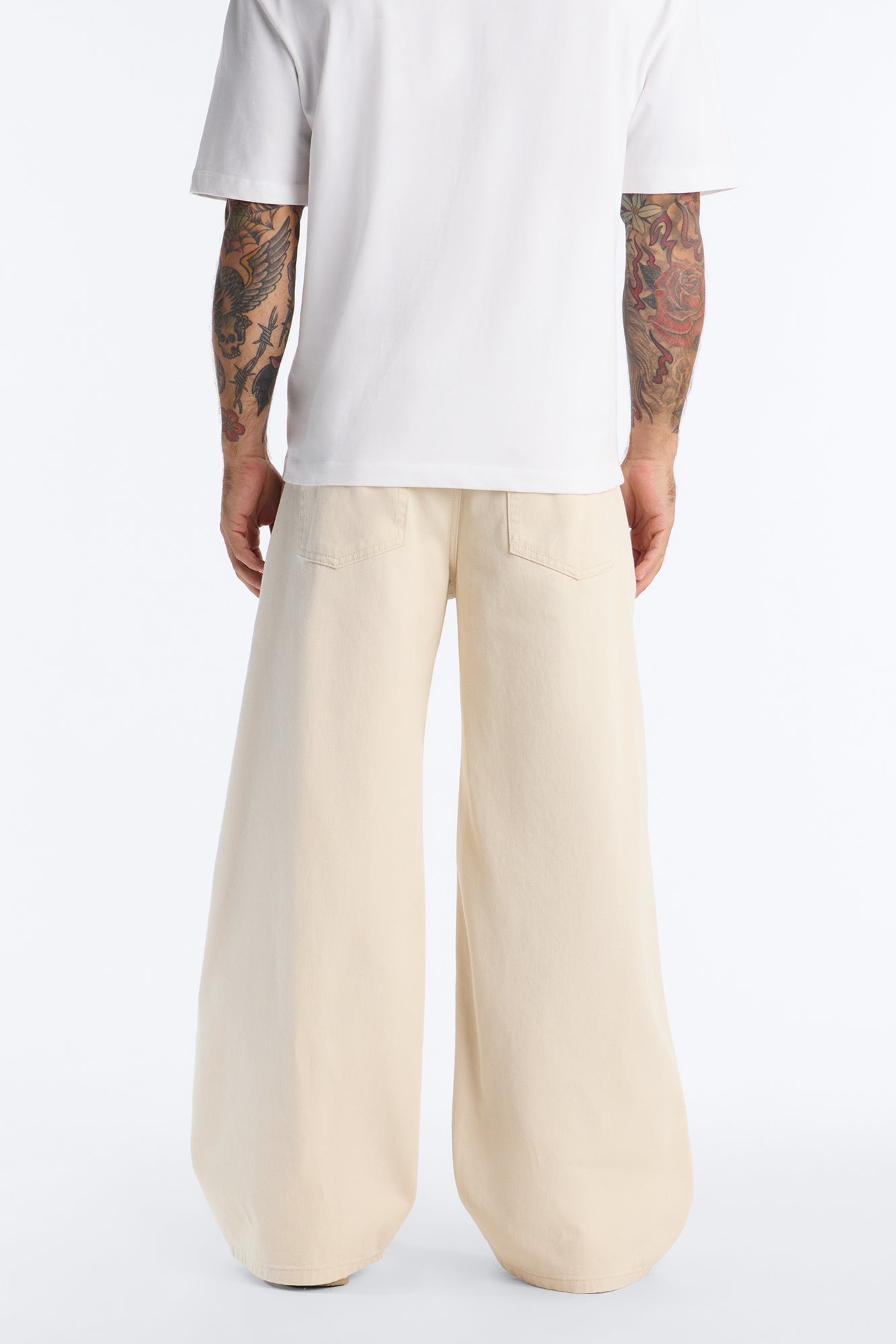 Essential Baggy Rigid Jean - Cream image 8
