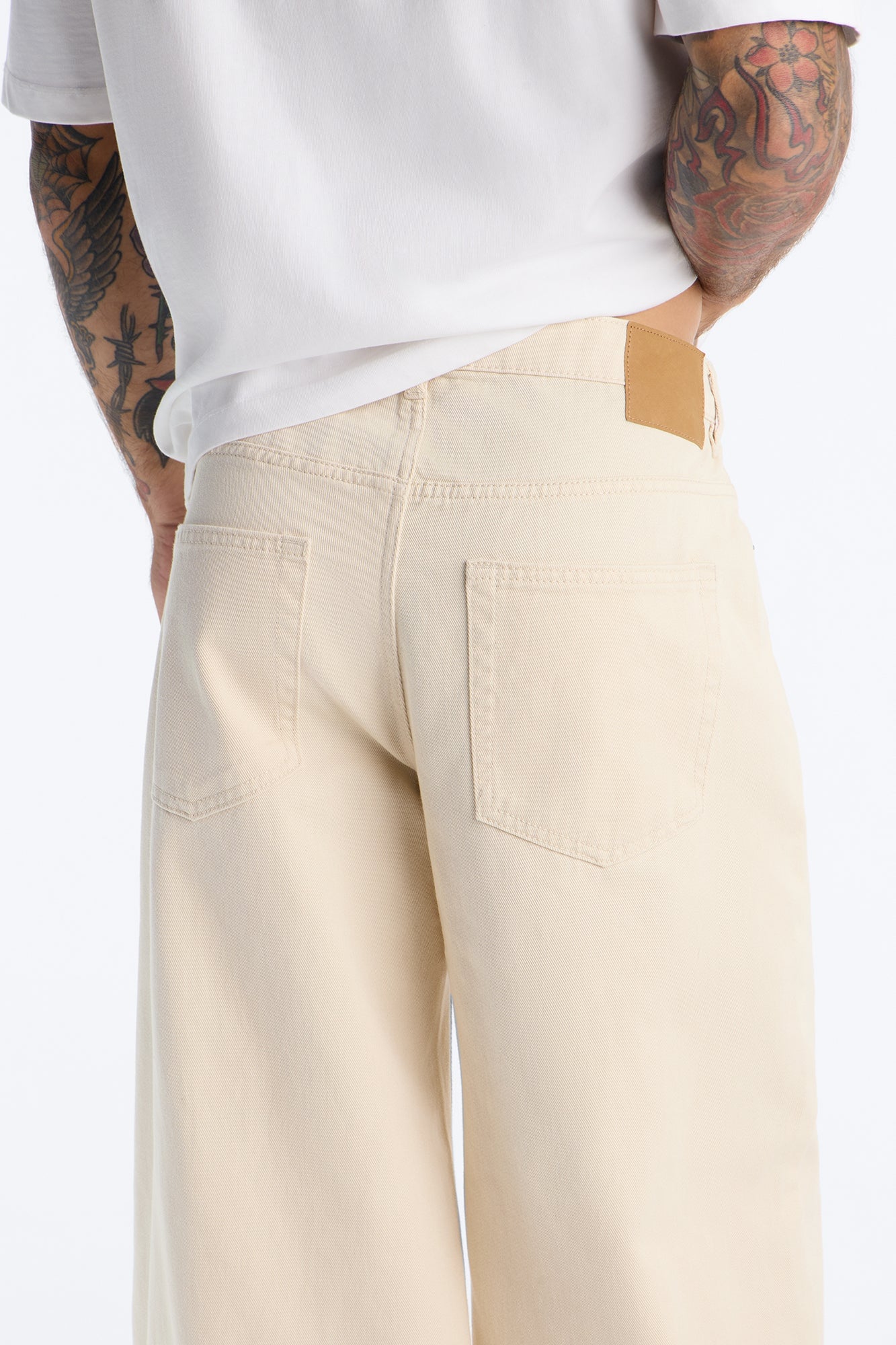 Essential Baggy Rigid Jean - Cream image 9