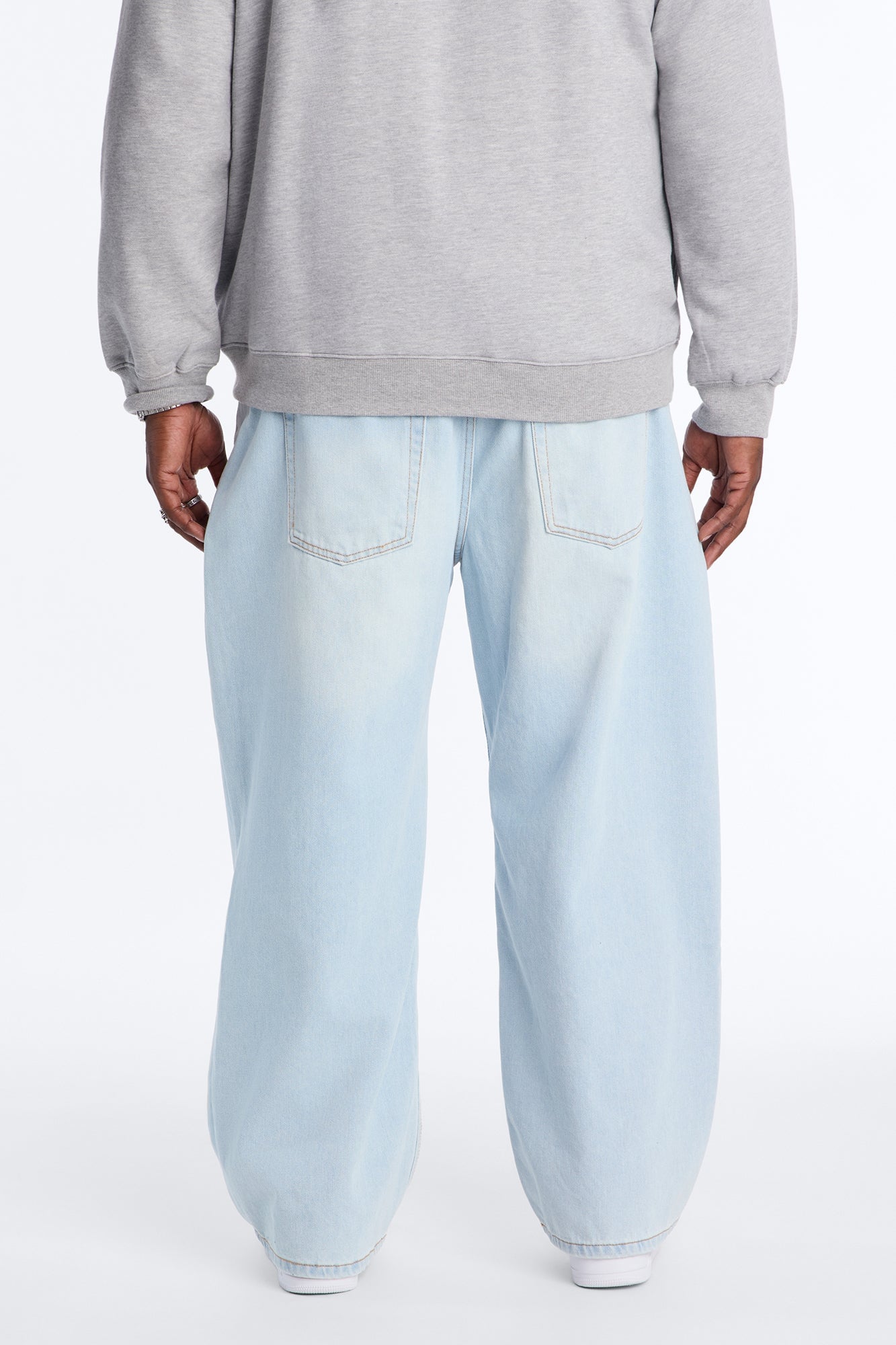 Essential Baggy Rigid Jean - Light Wash image 4