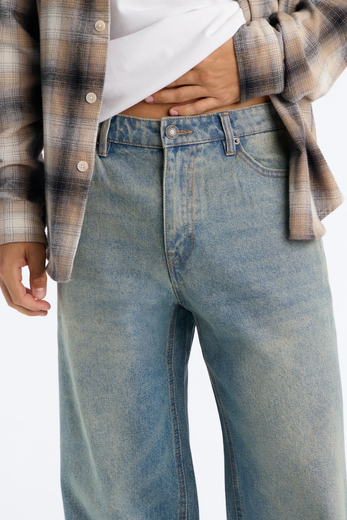 Essential Baggy Rigid Jean - Vintage Blue Wash image 7