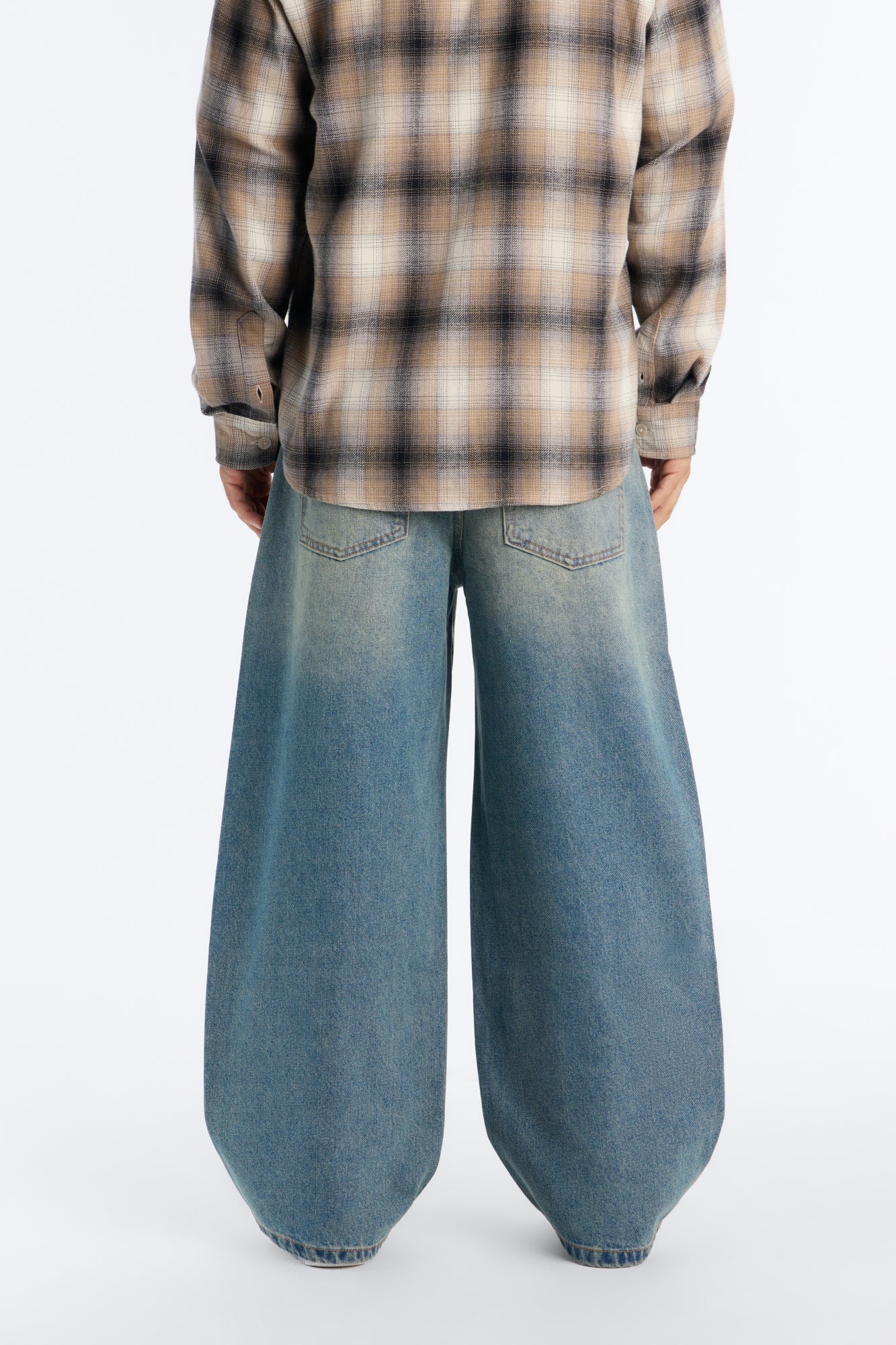 Essential Baggy Rigid Jean - Vintage Blue Wash image 8