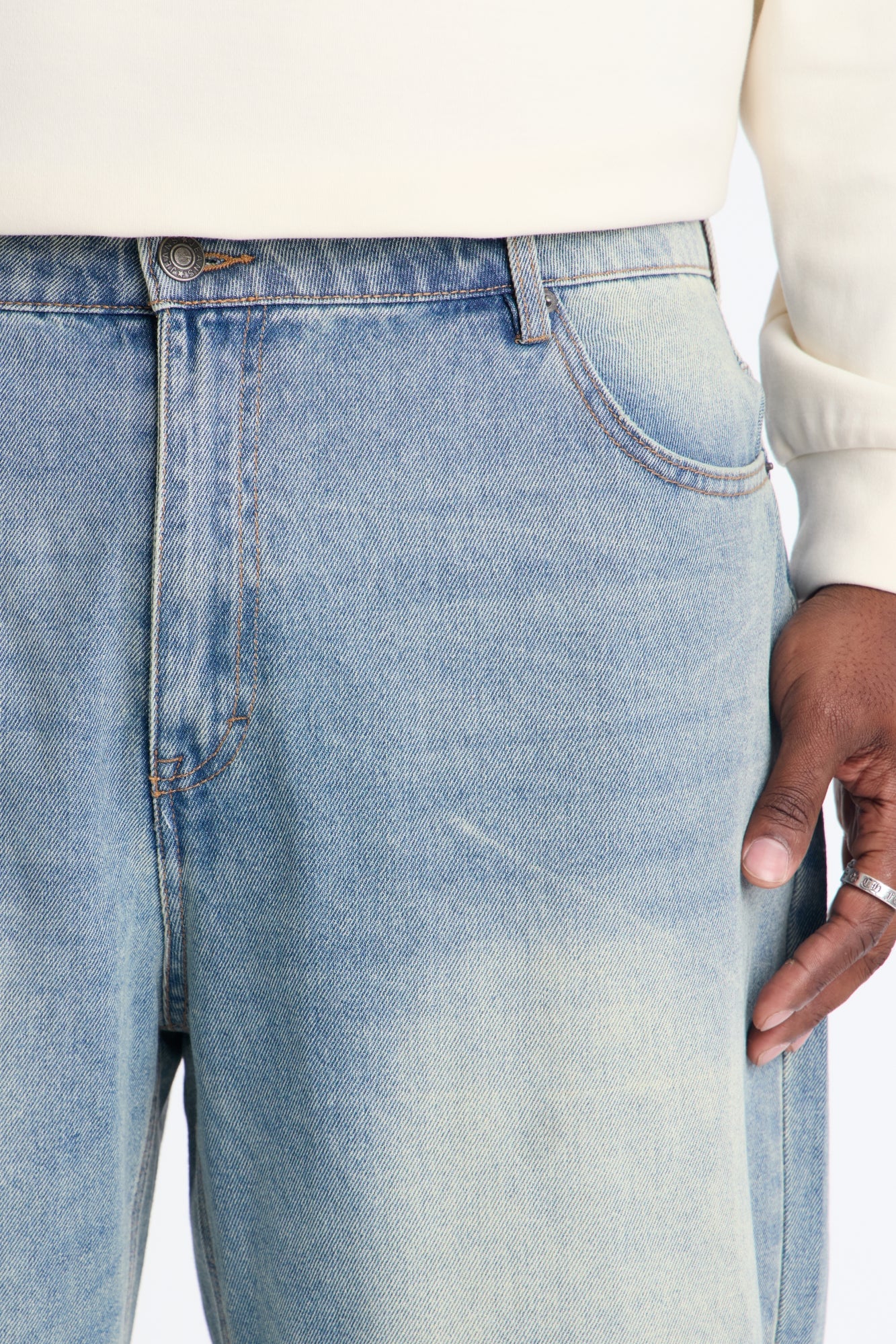 Essential Baggy Rigid Jean - Vintage Wash image 4