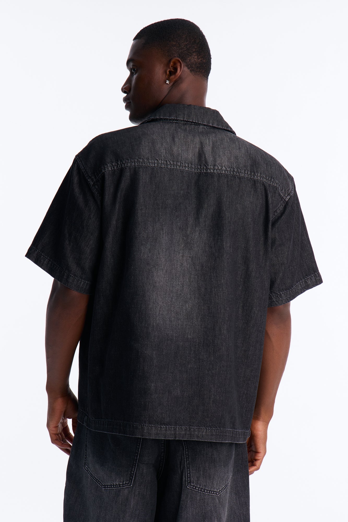 Everyday Hemp Relaxed Cuban Collar Denim Shirt - Black Wash image 8