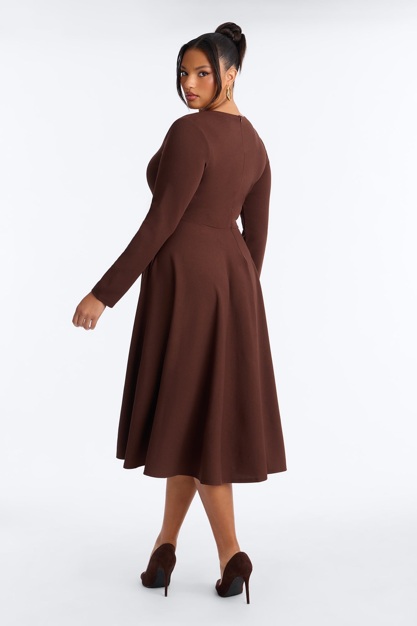 Alena Long Sleeve Midi Dress - Chocolate image 4