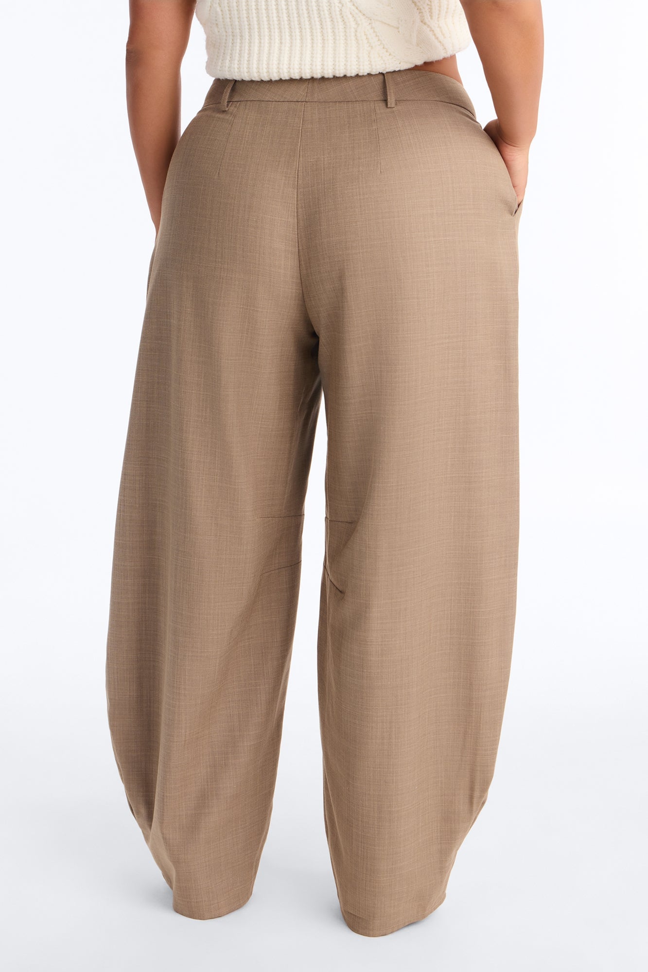 Sasha Pleated Barrel Leg Trouser - Brown image 4