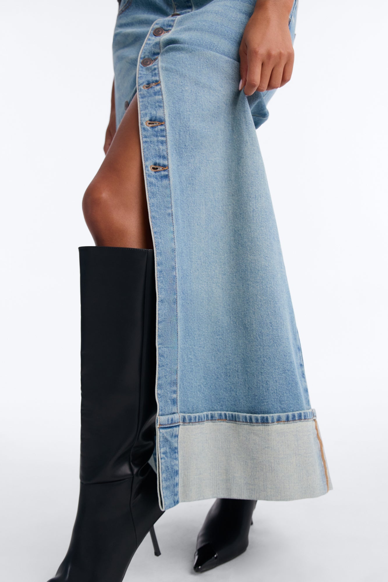 Loulou Mid Rise Denim Cuffed Hem Ankle Maxi Skirt - Vintage Wash image 7