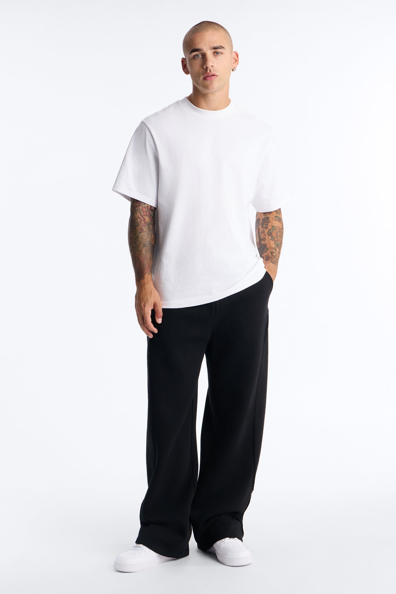 Reverse Panel Straight Leg Sweatpant - Black image 5