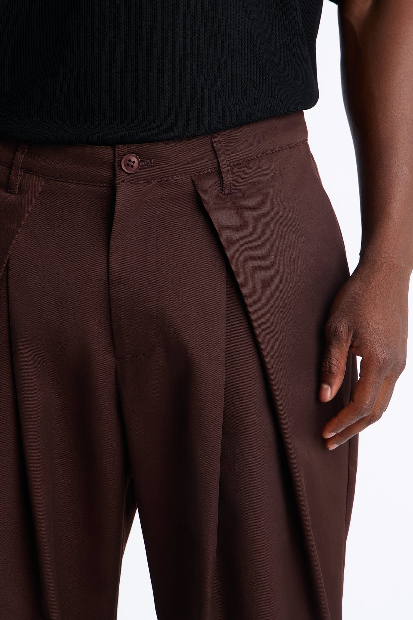 On The Low Baggy Pleated Pant - Brown image 7