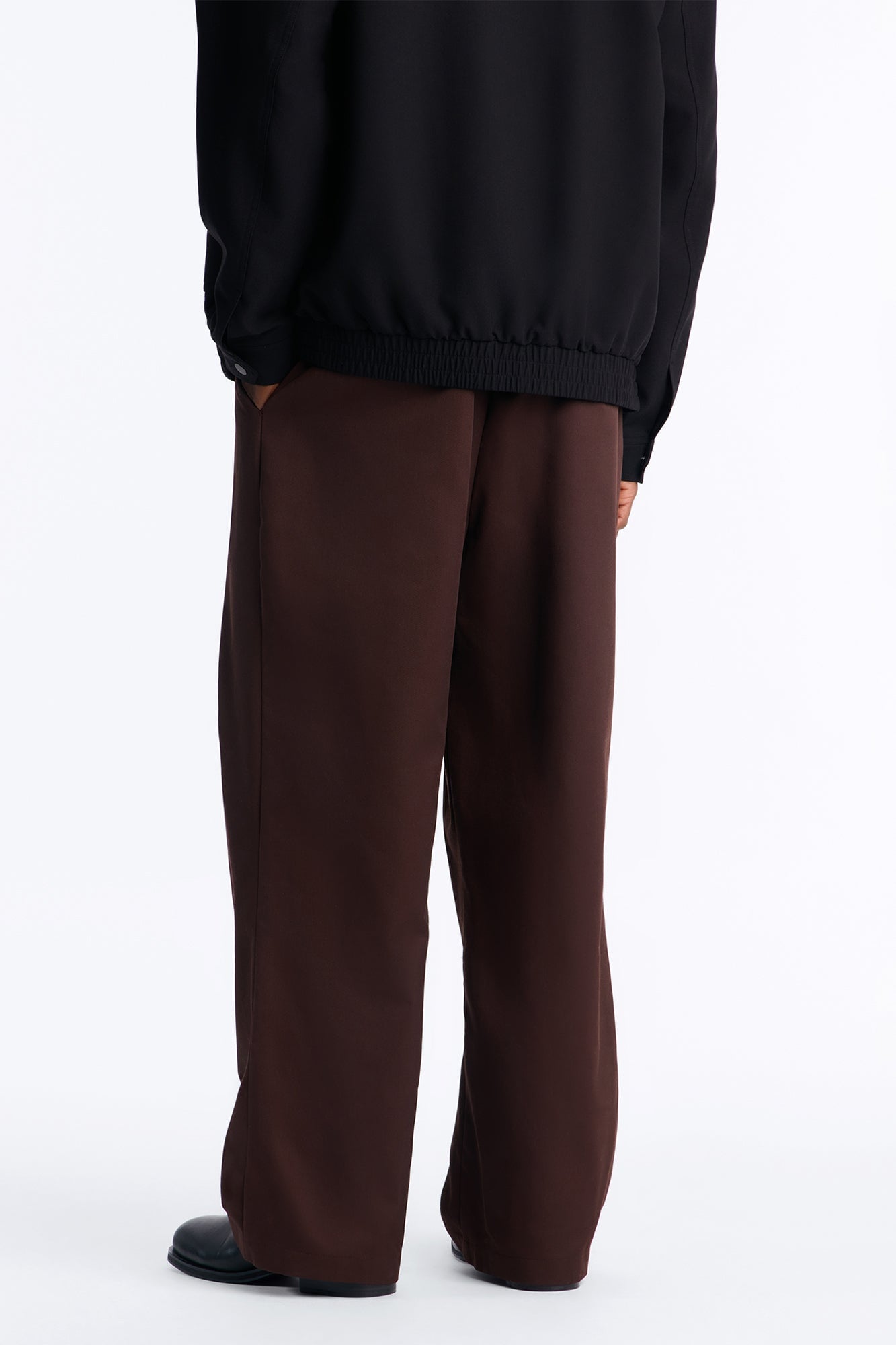 On The Low Baggy Pleated Pant - Brown image 8