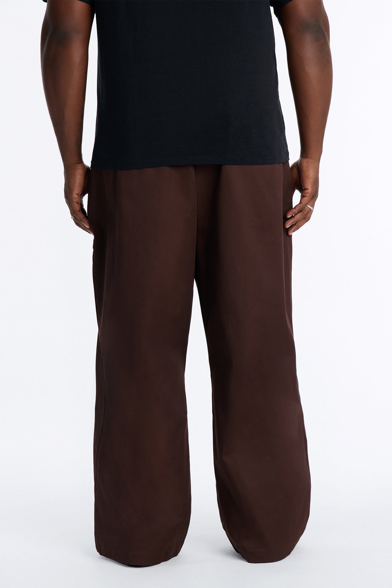 On The Low Baggy Pleated Pant - Brown image 4