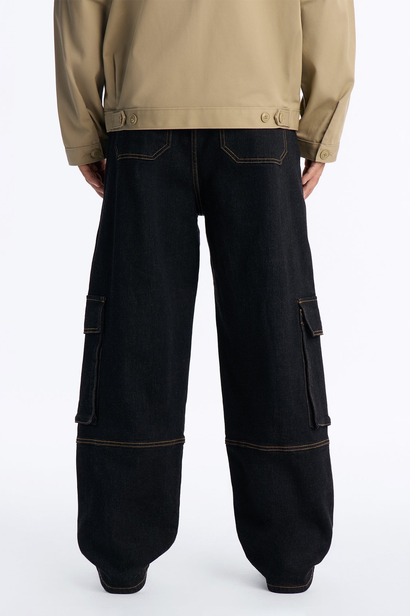 Raw Selvedge Barrel Cargo Jean - Black image 9