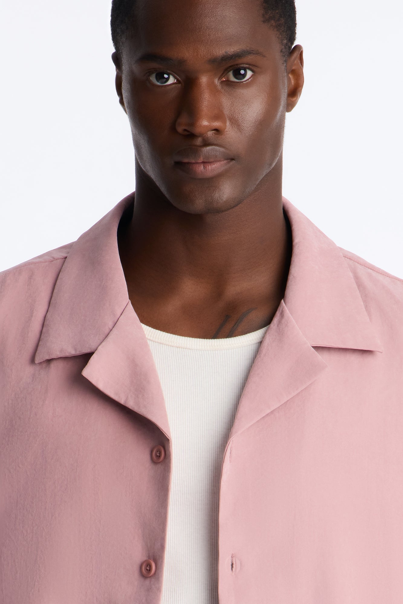 Neo Faux Suede Relaxed Cuban Collar Shirt - Mauve image 7