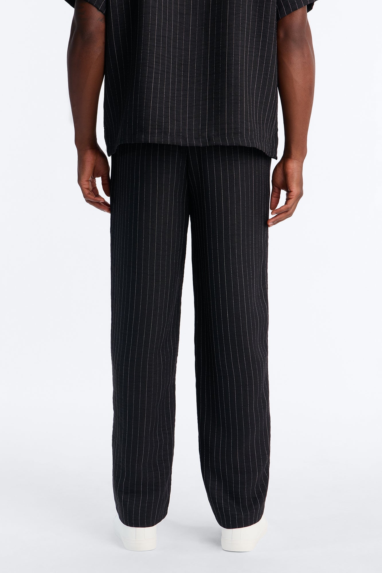 Off Stitch Relaxed Pant - Black/combo image 8