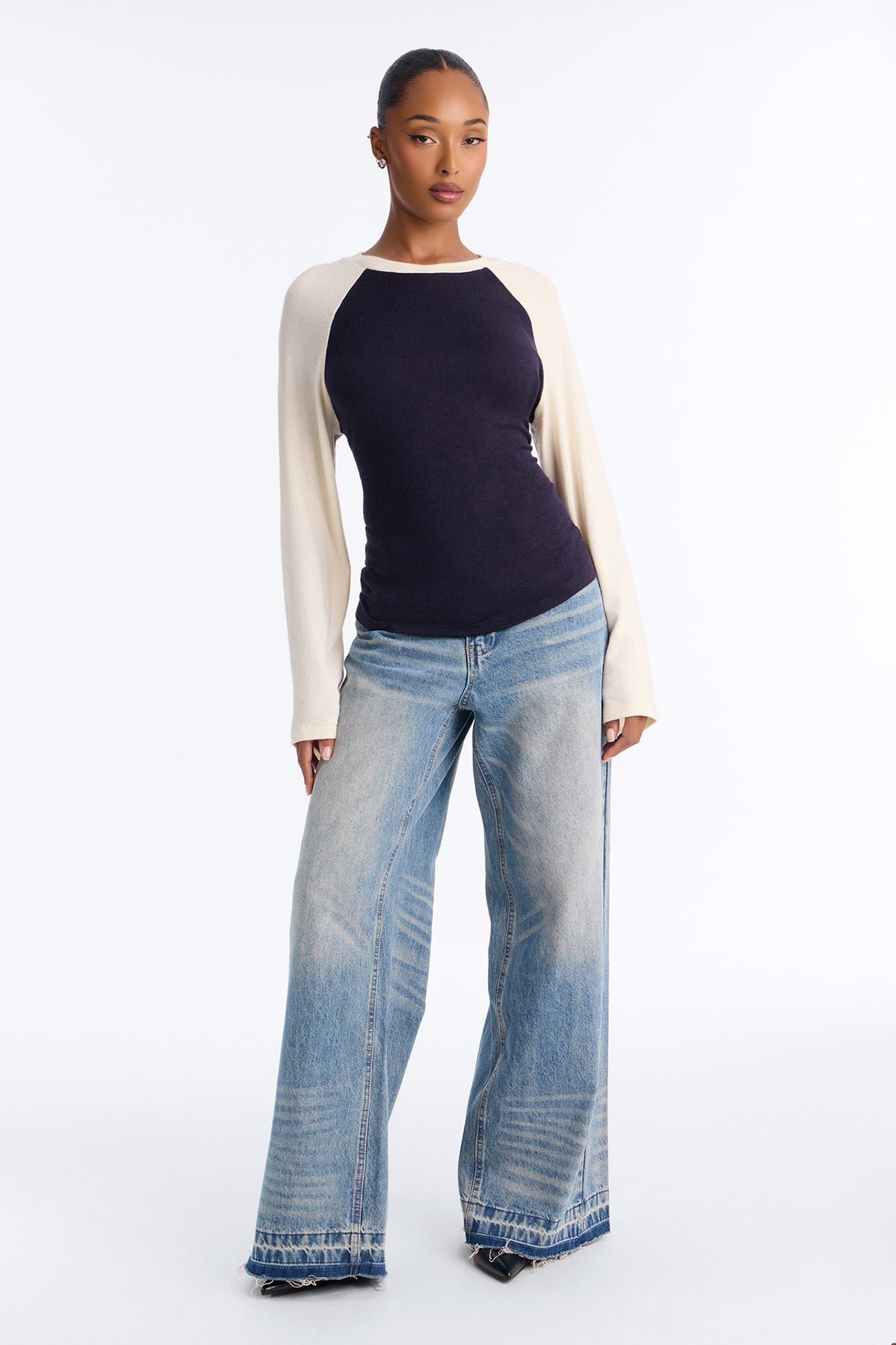 Still Got It Lace Up Raglan Baseball Sweater - Navy/combo image 7