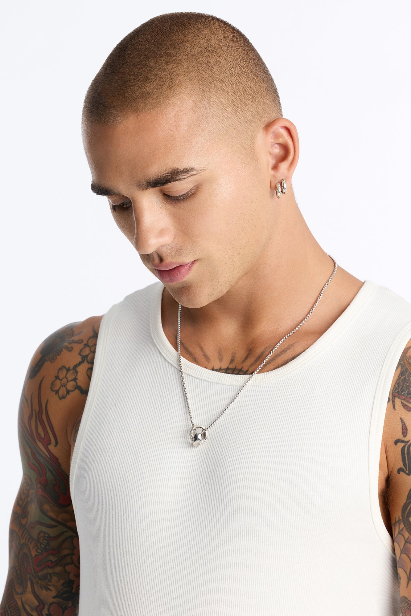 Interlocked Ring Necklace - Silver image 1