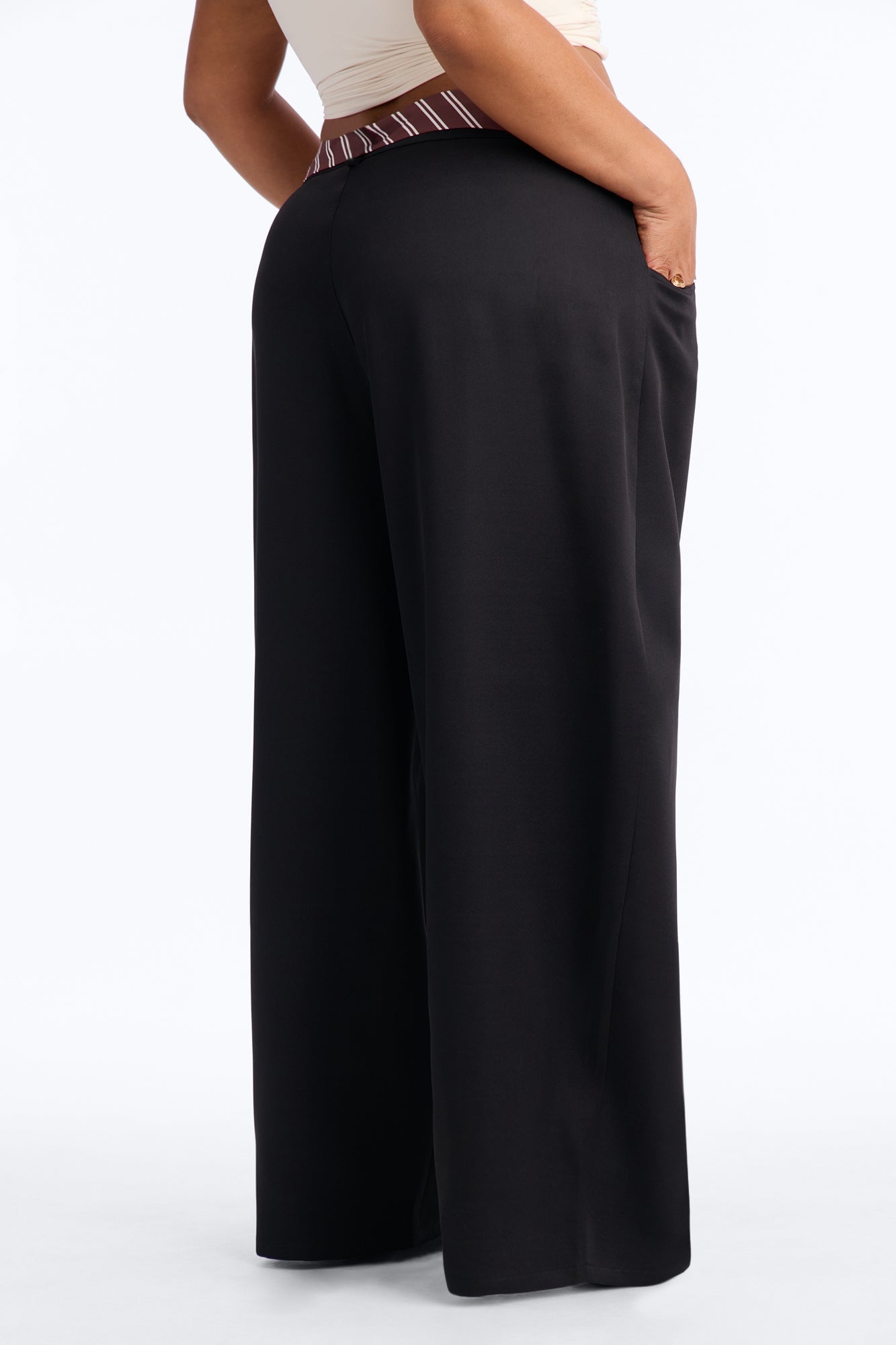 All Tied Up Barrel Leg Trouser - Black image 4