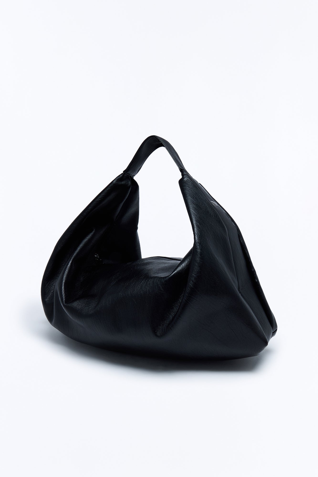 Second Guessing Distressed Faux Leather Shoulder Bag - Black image 4