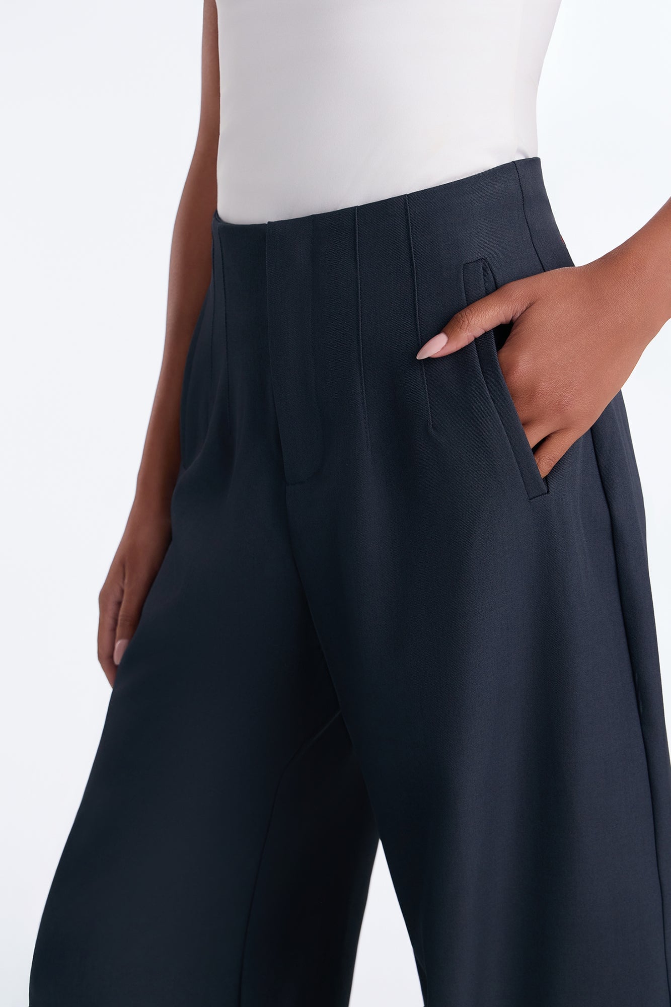 Margaret Barrel Trouser Pants 32″ - Midnight Navy image 7