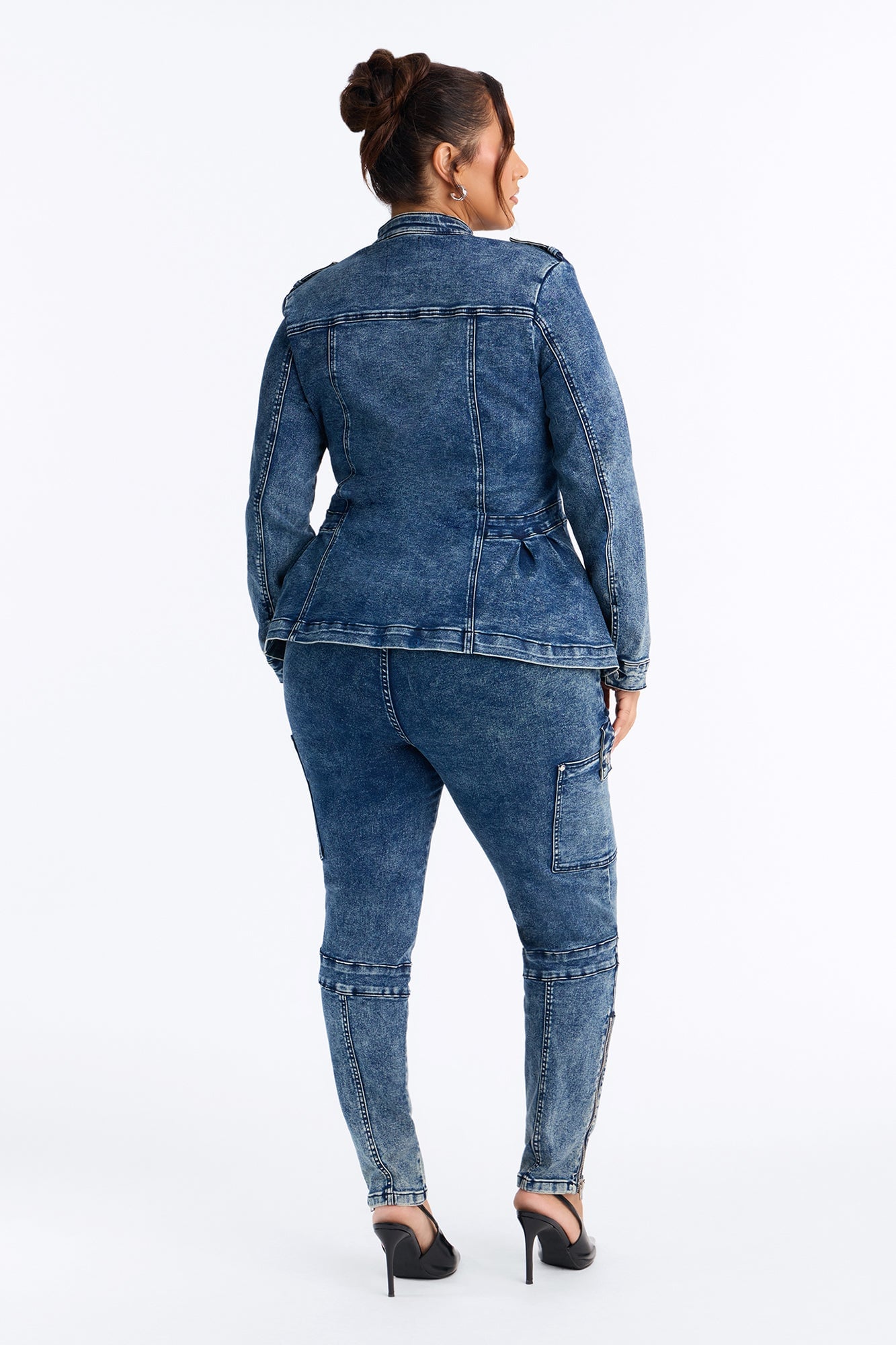 Lowkey Snatched High Rise Cargo Skinny Jeans - Vintage Wash image 4