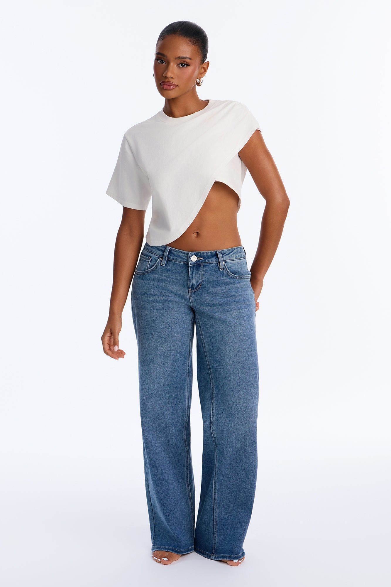 Regretting You Low Rise 90s Straight Leg Jeans - Light Wash image 2