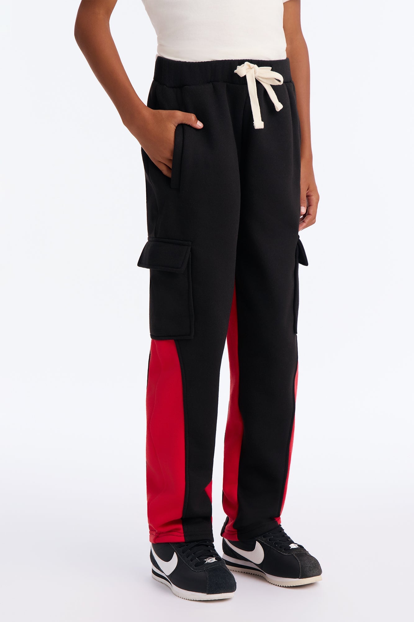 Mini Show A Little Cargo Flare Pant - Black/Red image 3