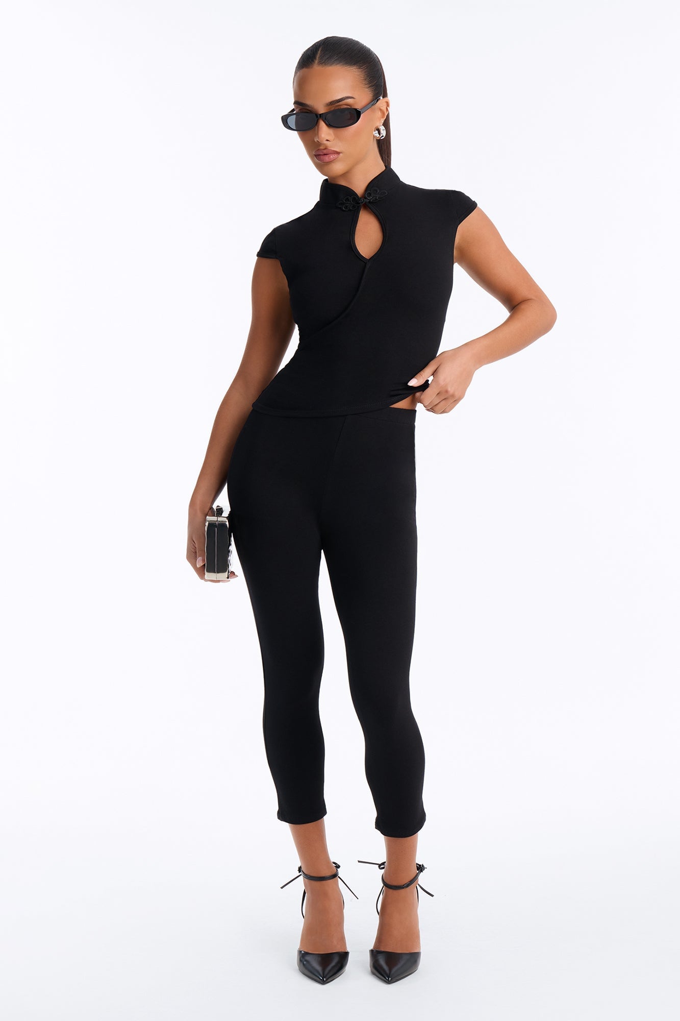 Sara Frog Clasp Capri Set - Black image 1