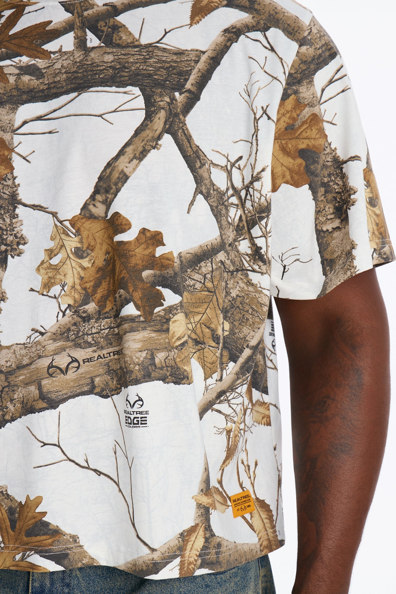 Real Tree Snow Woven Patch Boxy Short Sleeve Tee - Camouflage image 3
