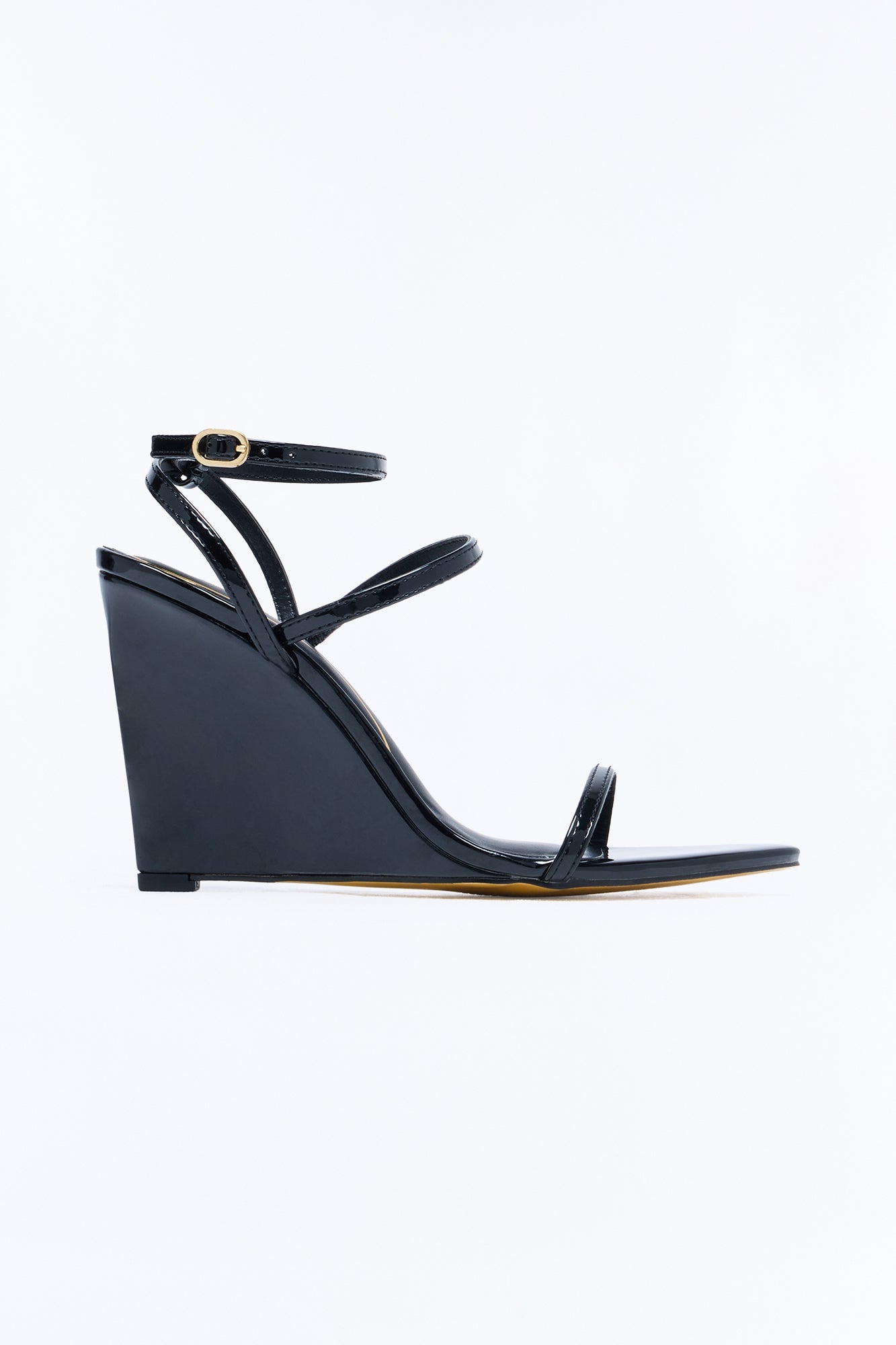 Kasaandra Pointed Wedges - Black image 1