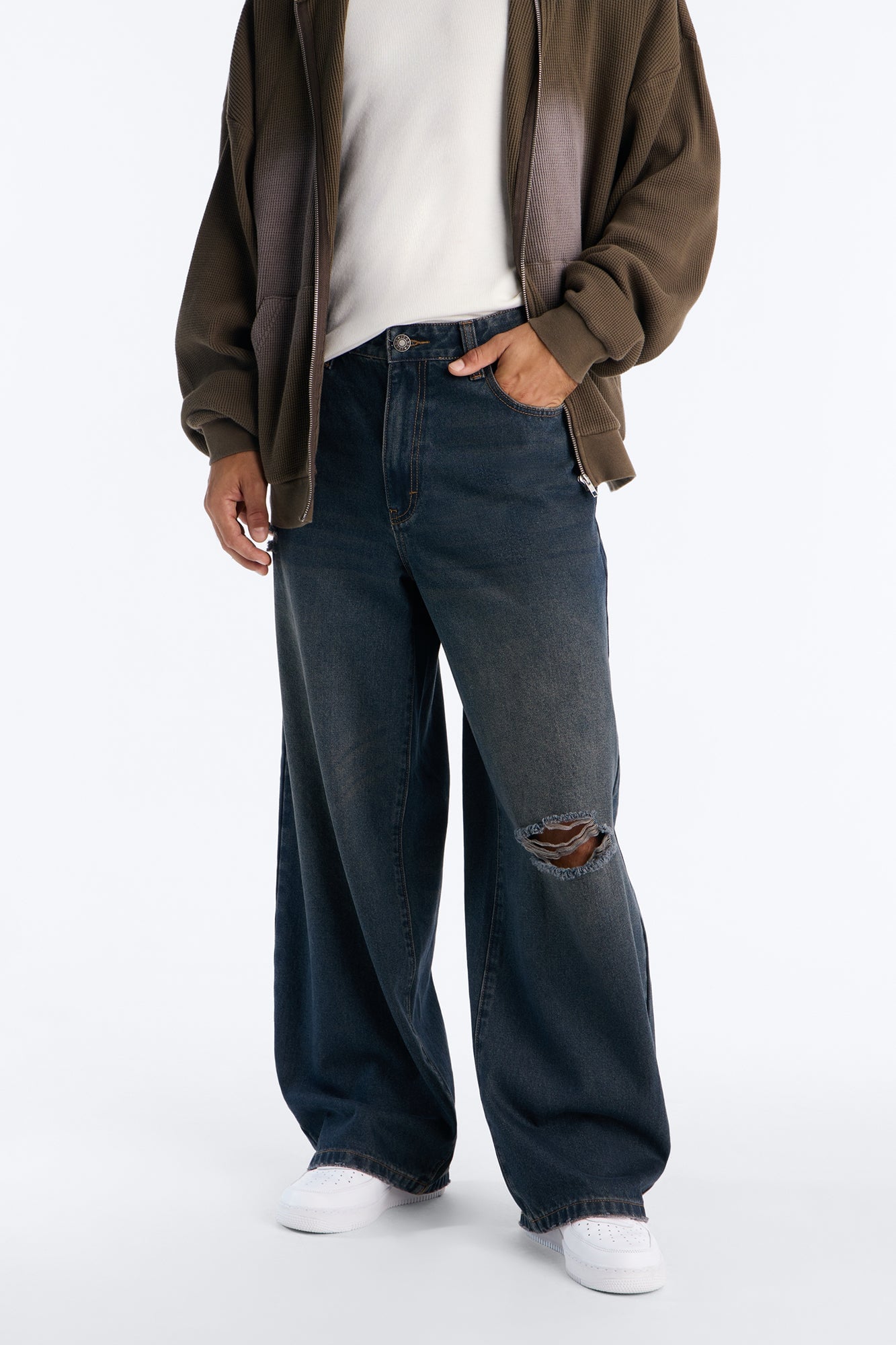 Baggy Edinburgh Distressed Jeans - Dark Wash image 5