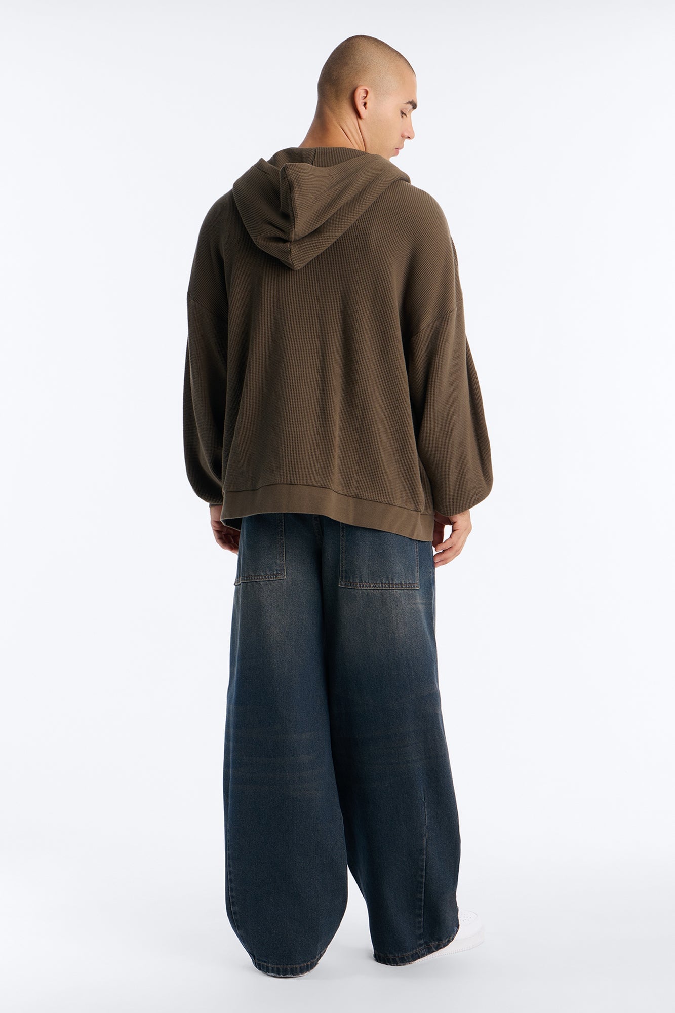 Baggy Edinburgh Distressed Jeans - Dark Wash image 8