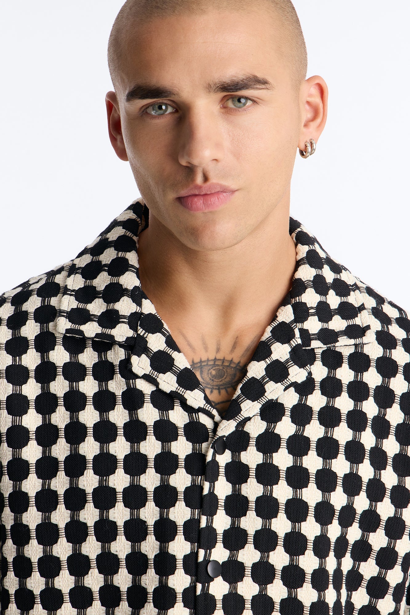 Relaxed Weaved Jacquard Cuban Collar Button Up Shirt - Black/combo image 7