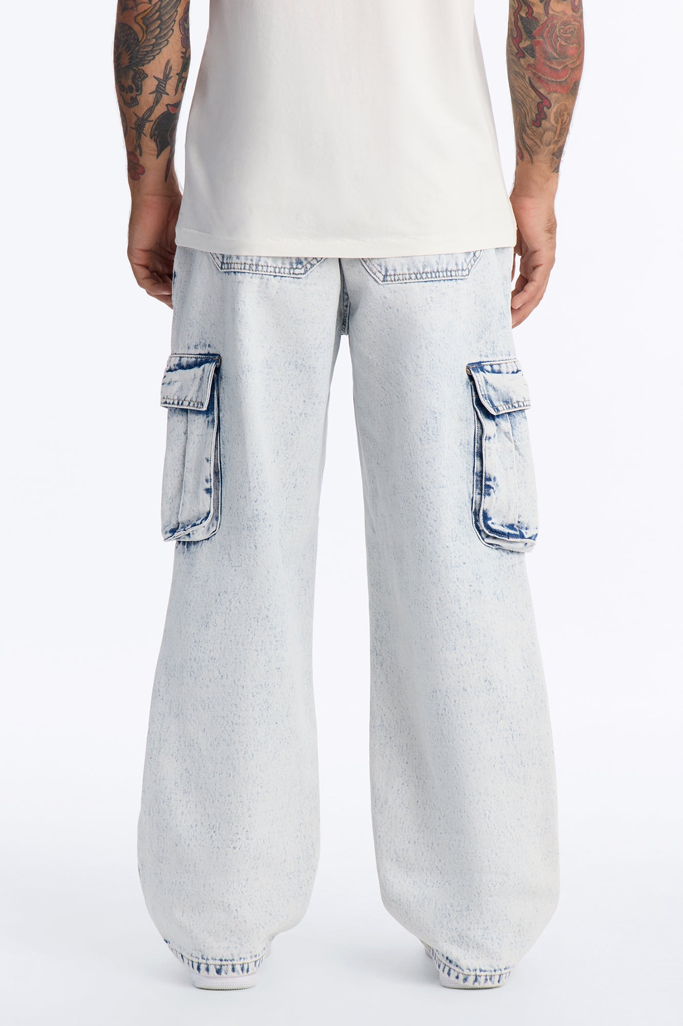 Micah Baggy Moto Jeans - Light Wash image 9