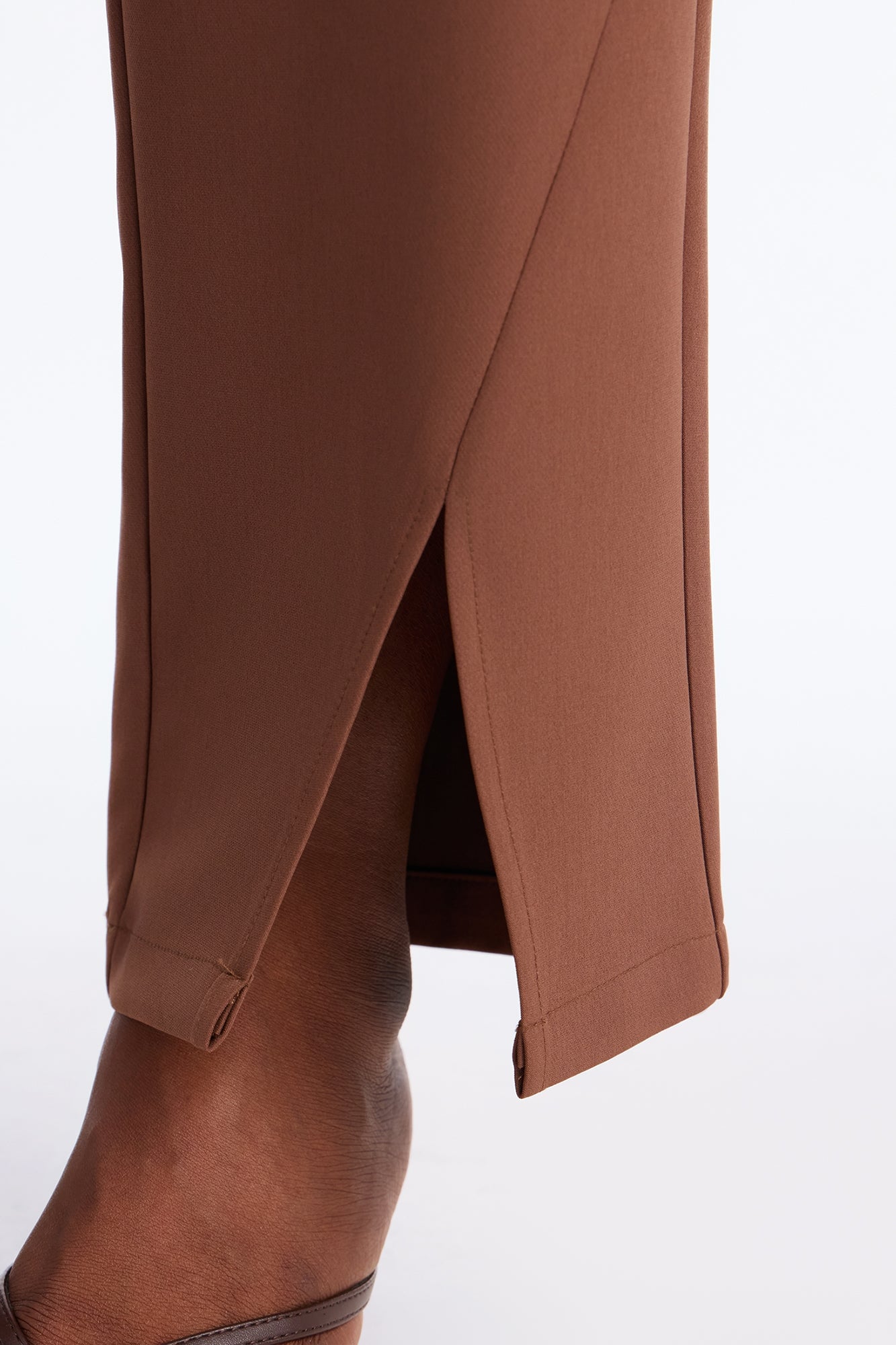 About Her Business Capri Trouser Pant - Coco image 3